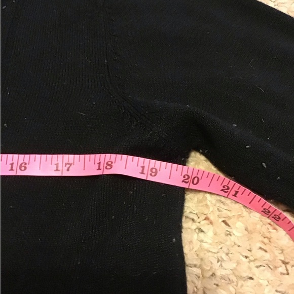 FENG CHEN WANG WOMENS SZ M WOOL SWEATER BLACK W GOLD ACCENTS DESIGNER - Picture 2 of 3